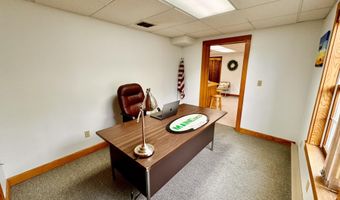 1045 Broadway, Bangor, ME 04401