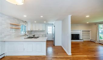219 Brookhaven Rd, North Kingstown, RI 02852