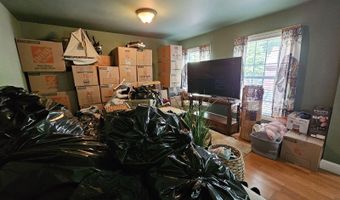 87 E Shore Dr, Acton, ME 04001