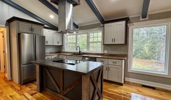 405 N. Broughton St, Ailey, GA 30410