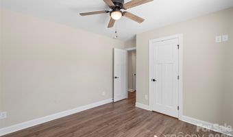 1607 Freemont Dr, Alexis, NC 28006