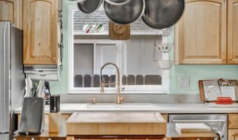 2434 Fieldcrest Dr, Carson City, NV 89701