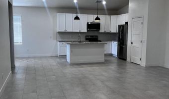 15230 S COUNTRY CLUB Way, Arizona City, AZ 85123