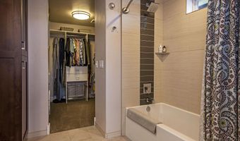 909 NW Delaware Ave, Bend, OR 97703