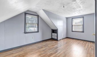 8 Fox Hill Ter, Ansonia, CT 06401