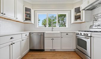 17 Norman Ave, Amityville, NY 11701