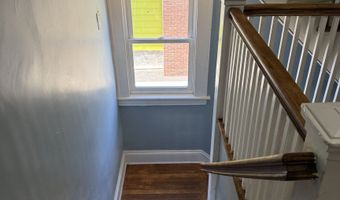 87 Manhattan Ave 2nd floor, Bridgeport, CT 06606