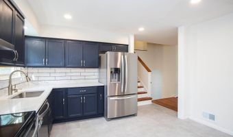 881 Asbury Rd, Anderson Twp., OH 45255