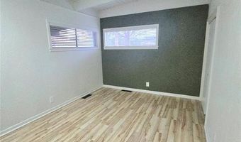 1919 Sumner Dr, Altus, OK 73521