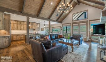 32 Big Creek Dr, Cody, WY 82414