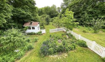 199 Main St, Belfast, ME 04915