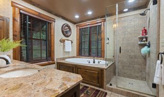 34320 S Coves Dr, Afton, OK 74331