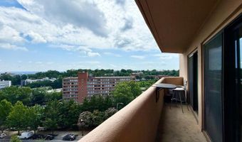 1301 N COURTHOUSE Rd #902, Arlington, VA 22201