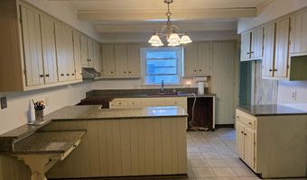 65 Cedar St, Brattleboro, VT 05301