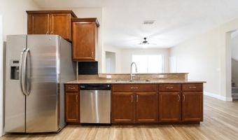 1147 Degraw Dr, Apopka, FL 32712
