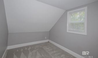 151 Mockingbird Ln, Atmore, AL 36502