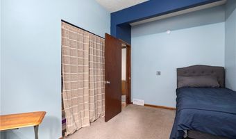823 Willow Hollow Ct, Amherst, OH 44001