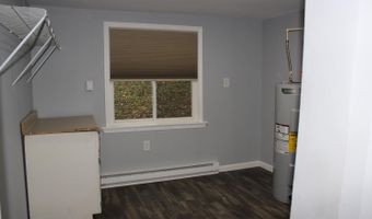 137 W Conwell St, Aurora, IN 47001