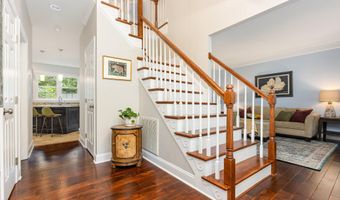 1206 Fairfax Woods Dr, Apex, NC 27502