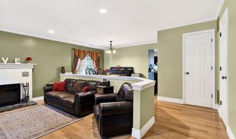 45 Winchester Ct, Aberdeen, NJ 07747