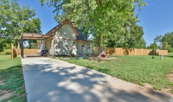 610 S 19th St, Chickasha, OK 73018