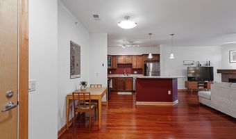 8253 Mayo Dr 103, Madison, WI 53719
