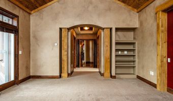 8 Funny Bird Ln, Buffalo, WY 82834