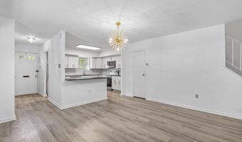 104 HAMPSTEAD Dr, Ambler, PA 19002
