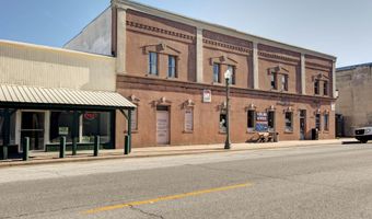 23 W Olive St, Aurora, MO 65605
