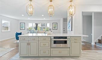 713 Chapman St, Ashland, VA 23005