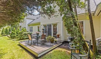 30 Eastman Farm Rd 30, Burlington, VT 05408