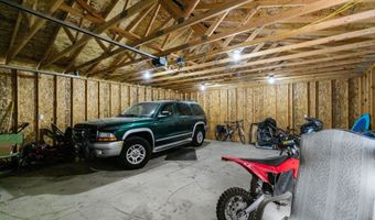 2415 N LOCUST St, Appleton, WI 54914