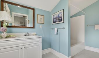 116 E Main St, Abingdon, VA 24210