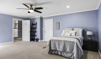 1 Milner Ct, Albany, NY 12208