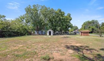 511 Denver St, Alvord, TX 76225