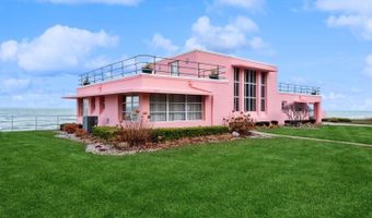 250 W Lake Front, Beverly Shores, IN 46301