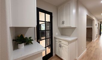 1677 S Hill Ave, Fallbrook, CA 92028