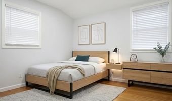 190 W 24TH St, Bayonne, NJ 07002