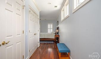 11 Turnbull Ln, Savannah, GA 31410