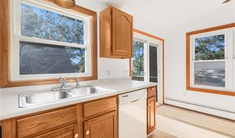 24 Seneca St, Coventry, RI 02816
