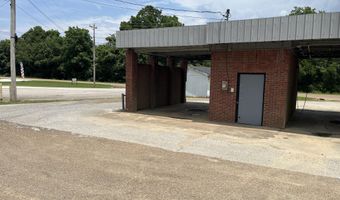 628 S Cavalier South Dr, Alamo, TN 38001