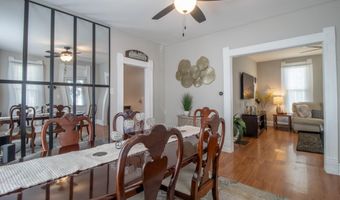 306 N JEFFERSON St, Abingdon, IL 61410