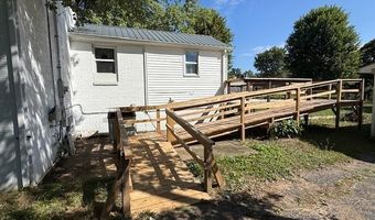 146 Dry Valley Rd, Algood, TN 38506