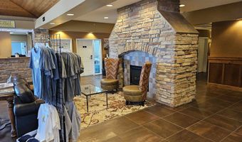 580 Linden Dr 208, Arnolds Park, IA 51331