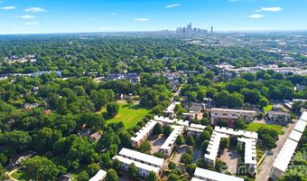 923 Warren Burgess Ln, Charlotte, NC 28205