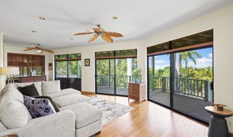 563 Mikioi Pl, Kihei, HI 96753