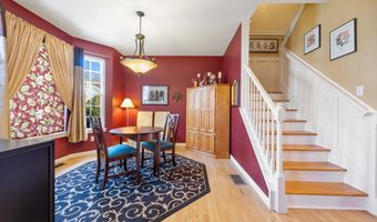 75 Orleton Ct, Cheshire, CT 06410