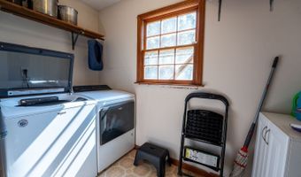 306 Travis Pless Rd, Alto, GA 30510