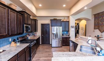 8136 Cayenne Dr NW, Albuquerque, NM 87120