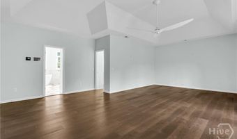 12 Amberwood Cir, Savannah, GA 31405